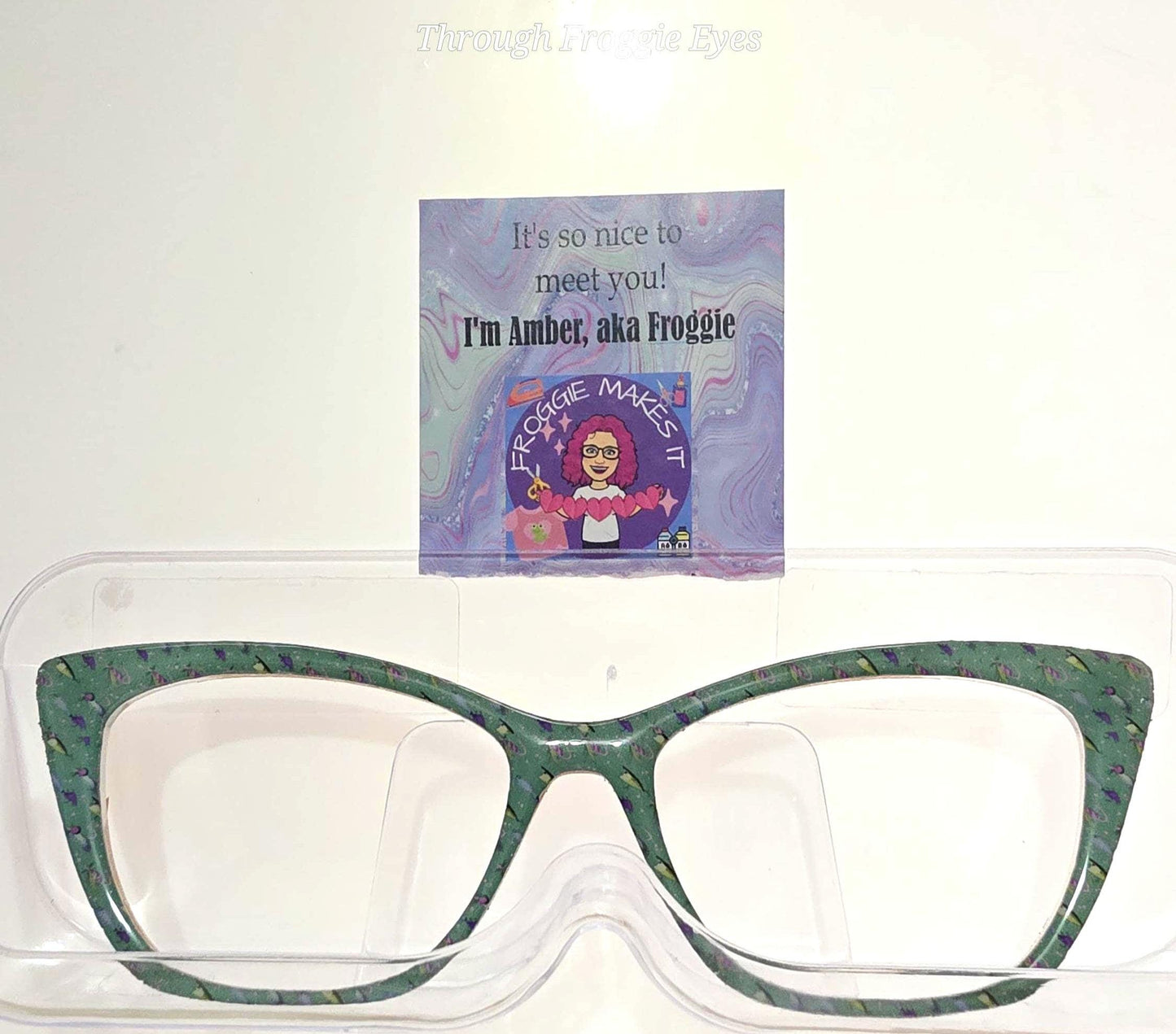 Opaque Lure Me In frame topper for Pair frames