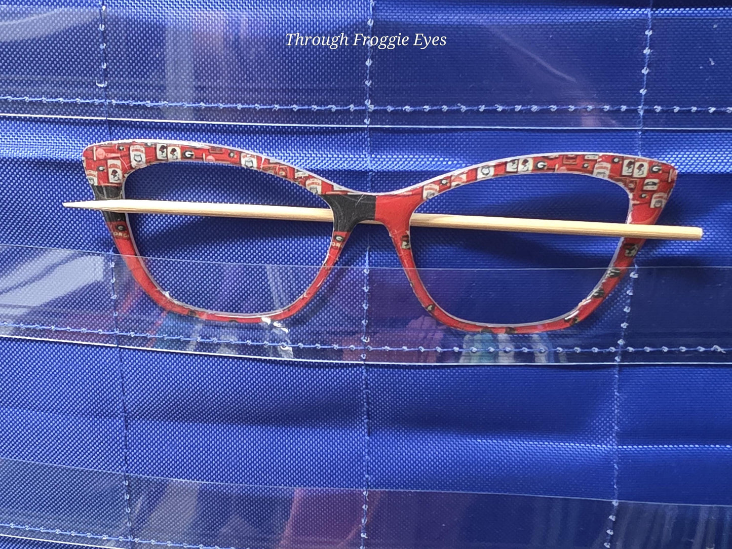 Holographic Lure Me In frame topper for Pair frames