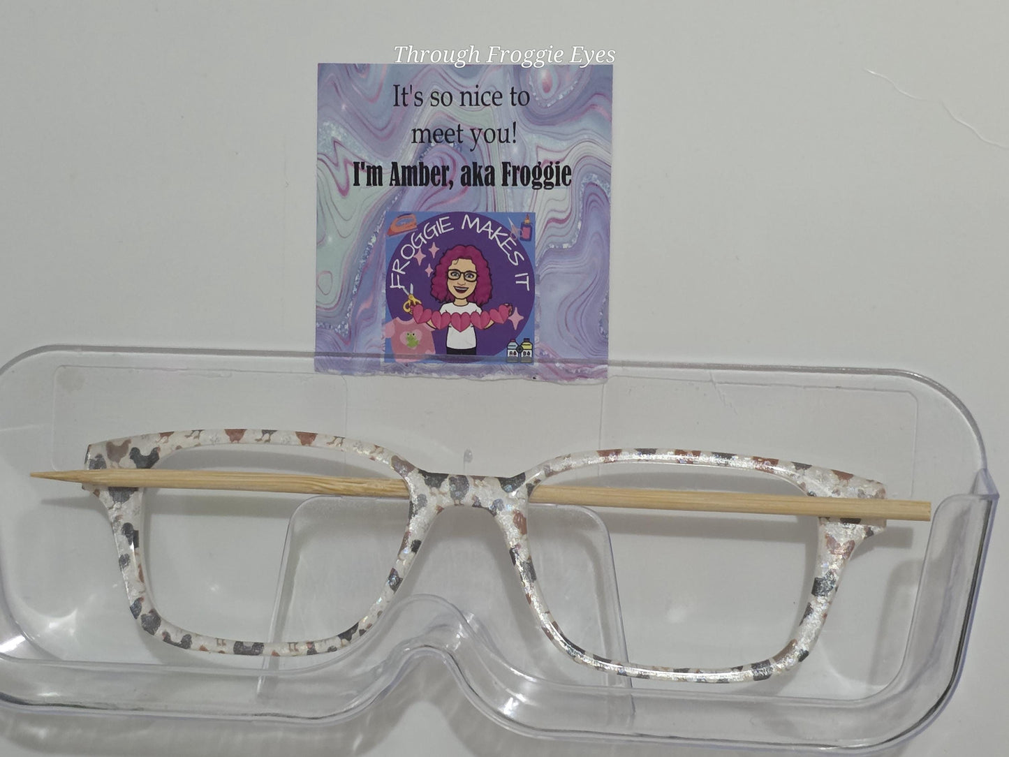 Opaque Happy Hens frame topper compatible with Pair frames